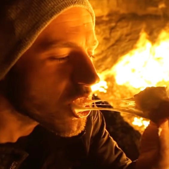 YouTuber gets dangerously close to ‘Doorway to Hell’ to roast marshmallows on its edge