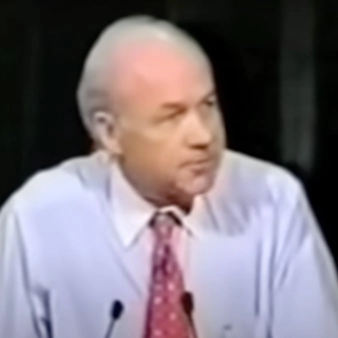 Mind-blowing video shows CEO asking employees to buy stocks 64 days before company imploded
