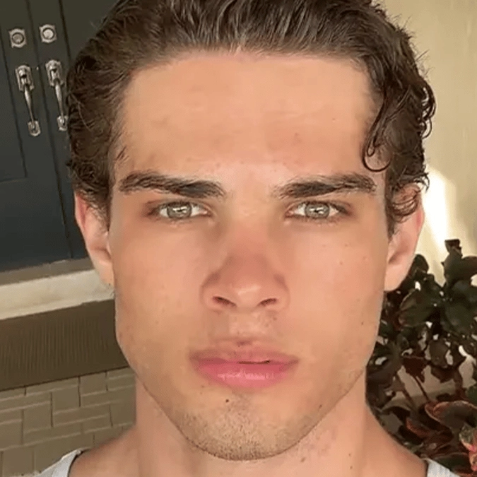 Streamer Clavicular allegedly hospitalized following reported overdose as he's carried out of event