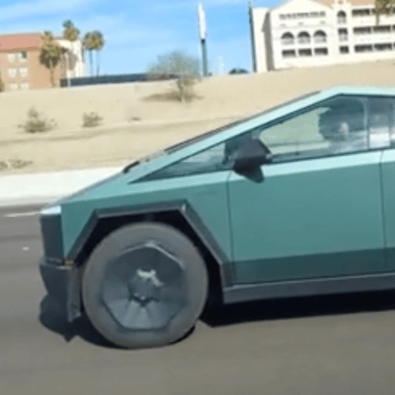 Everyone is saying the same thing after seeing video of green Cybertruck on highway