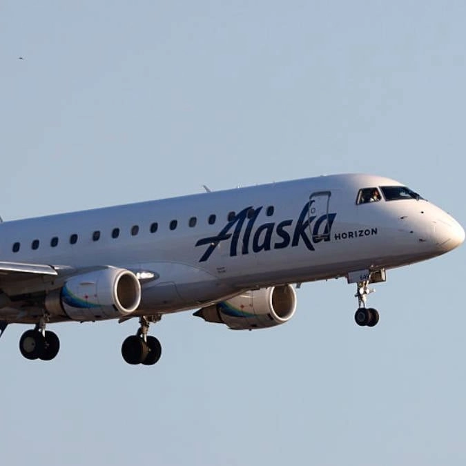 Airplane audio reveals 'chaos' as off-duty pilot tries to shut down engine mid-flight