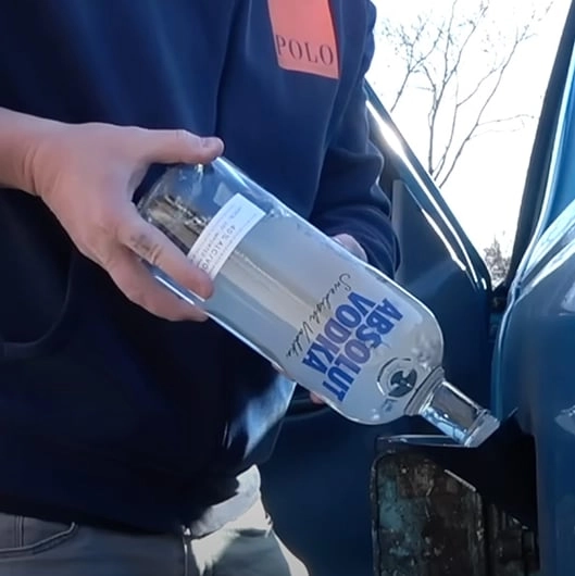 Man fills his car with vodka instead of gasoline and something 'absolutely insane' happens