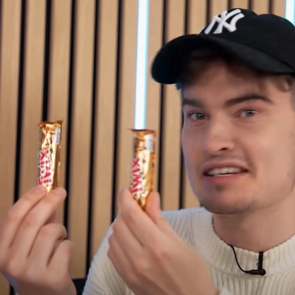 These YouTubers tried 100 years worth of snacks and the taste test is hilarious