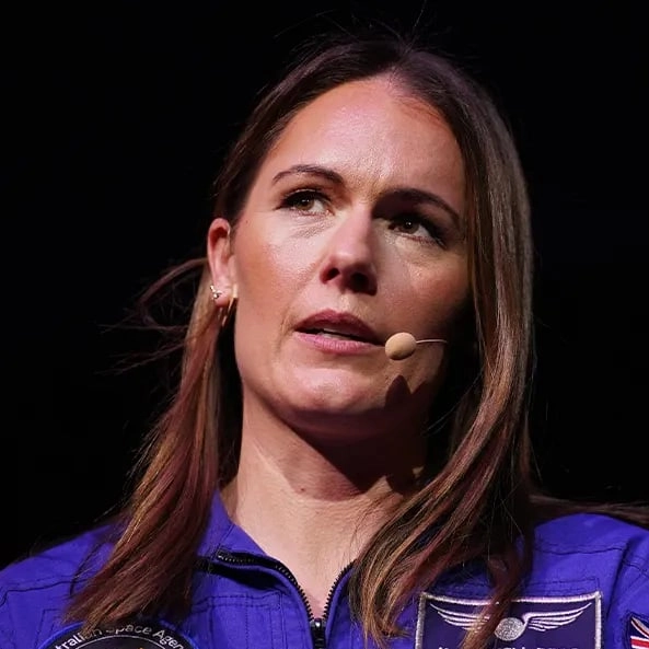 ASA astronaut says there's one thing stopping us contacting aliens as she admits 'they're definitely out there'