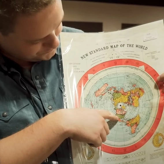 YouTuber goes inside Flat Earth Convention where people believe 'NASA is the creation of the devil'
