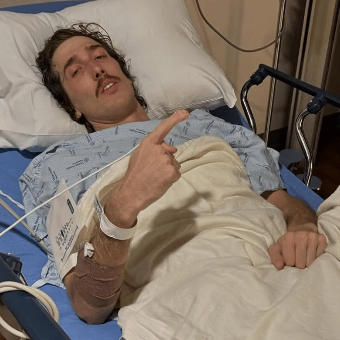 YouTuber begs for fans help as he issues shocking life update from hospital bed