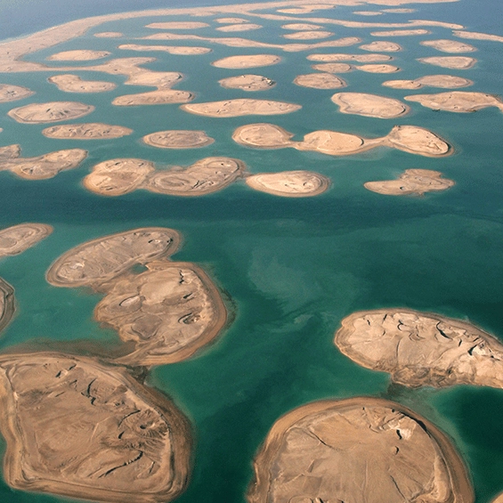 Inside Dubai’s eerie abandoned islands that cost $12,000,000,000 and were built for the mega-rich