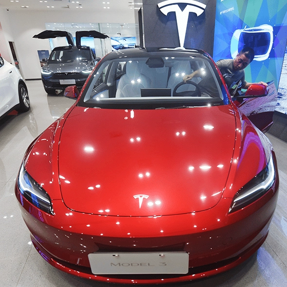 Chinese vehicle manufacturer overtakes Tesla as leading EV maker