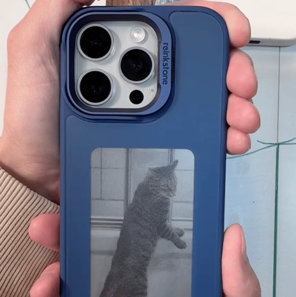 Ex Apple employee shares ‘awesome’ iPhone case that scans photos and displays them on the back of your phone