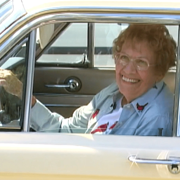 People seriously impressed by 90-year-old woman who kept her car running for over 500,000 miles for free