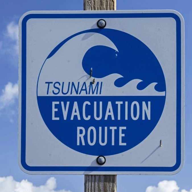 100-foot ‘doomsday’ mega tsunami could obliterate US West Coast at any moment