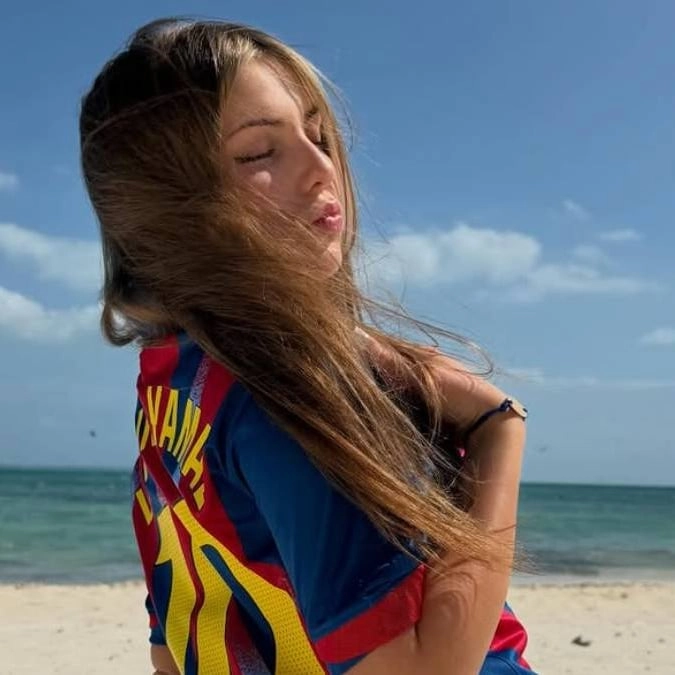 YouTube child star who became an instant millionaire on OnlyFans speaks out over older men viewing her adult content
