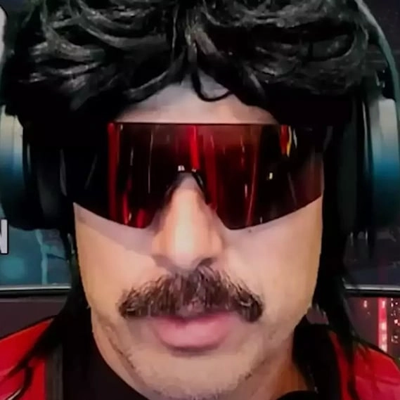 Dr Disrespect deletes confession of messaging minor after teasing his return to streaming