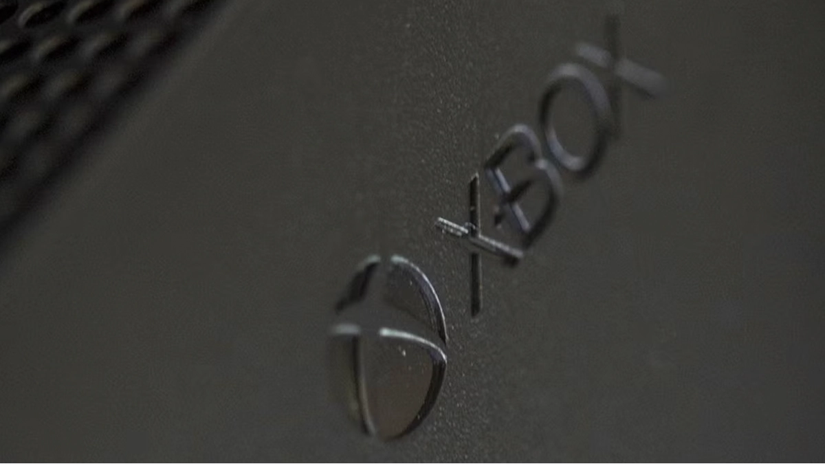 Xbox price hike leaves gamers furious