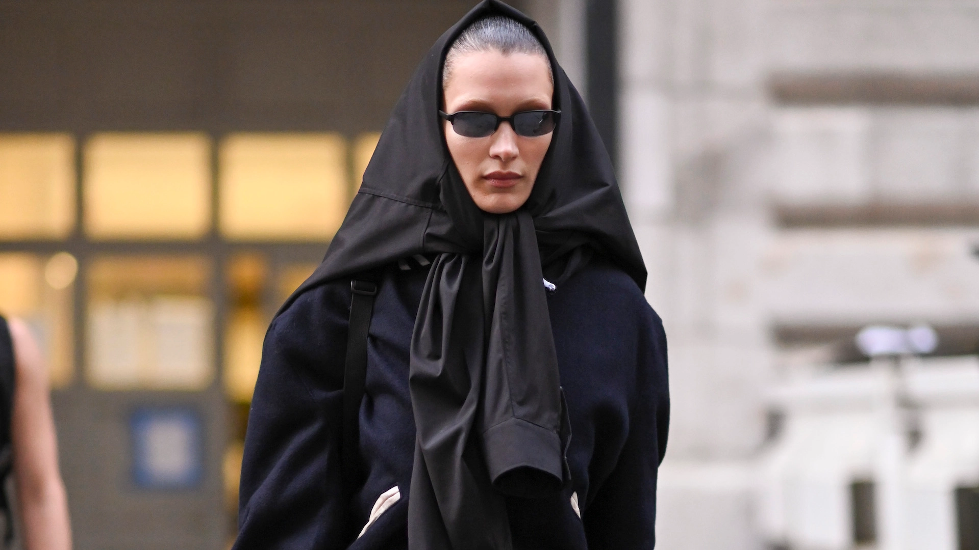 WTF Is The ‘Wrong Jacket Theory’? Stylists Explain New Fashion Trend To Me Like I’m 5