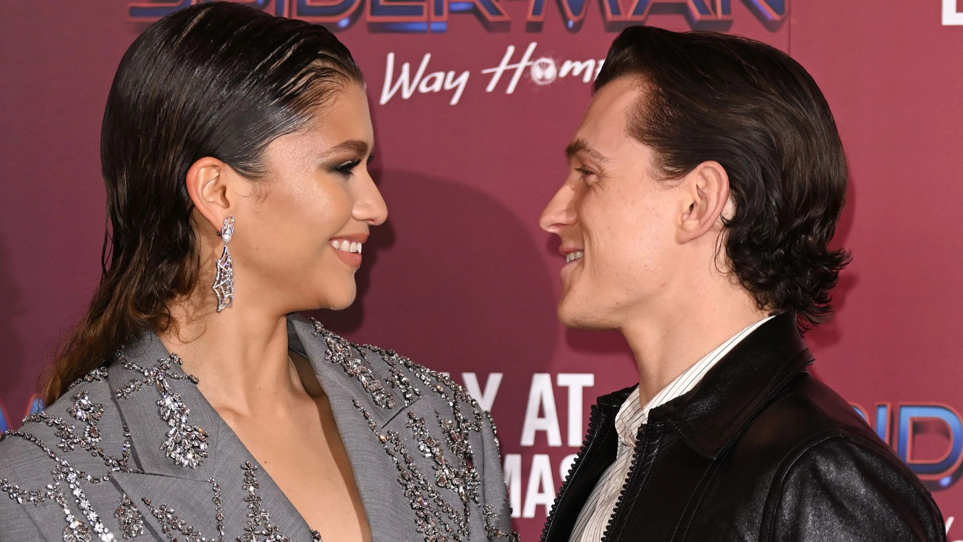 It’s Official! Zendaya And Tom Holland Are Engaged