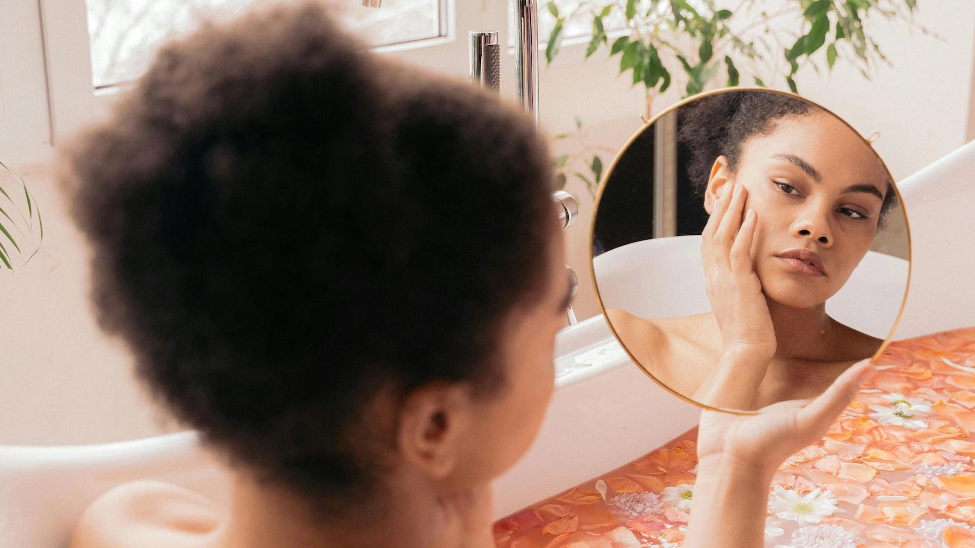 WTF Is Cortisol Face? And How Do I Fix It Without Blowing My Paycheck On Skincare