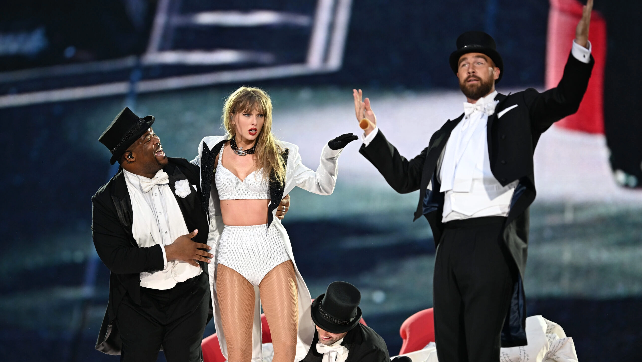 The London Eras Tour Shows Were A Movie, Plus Other Weekend News