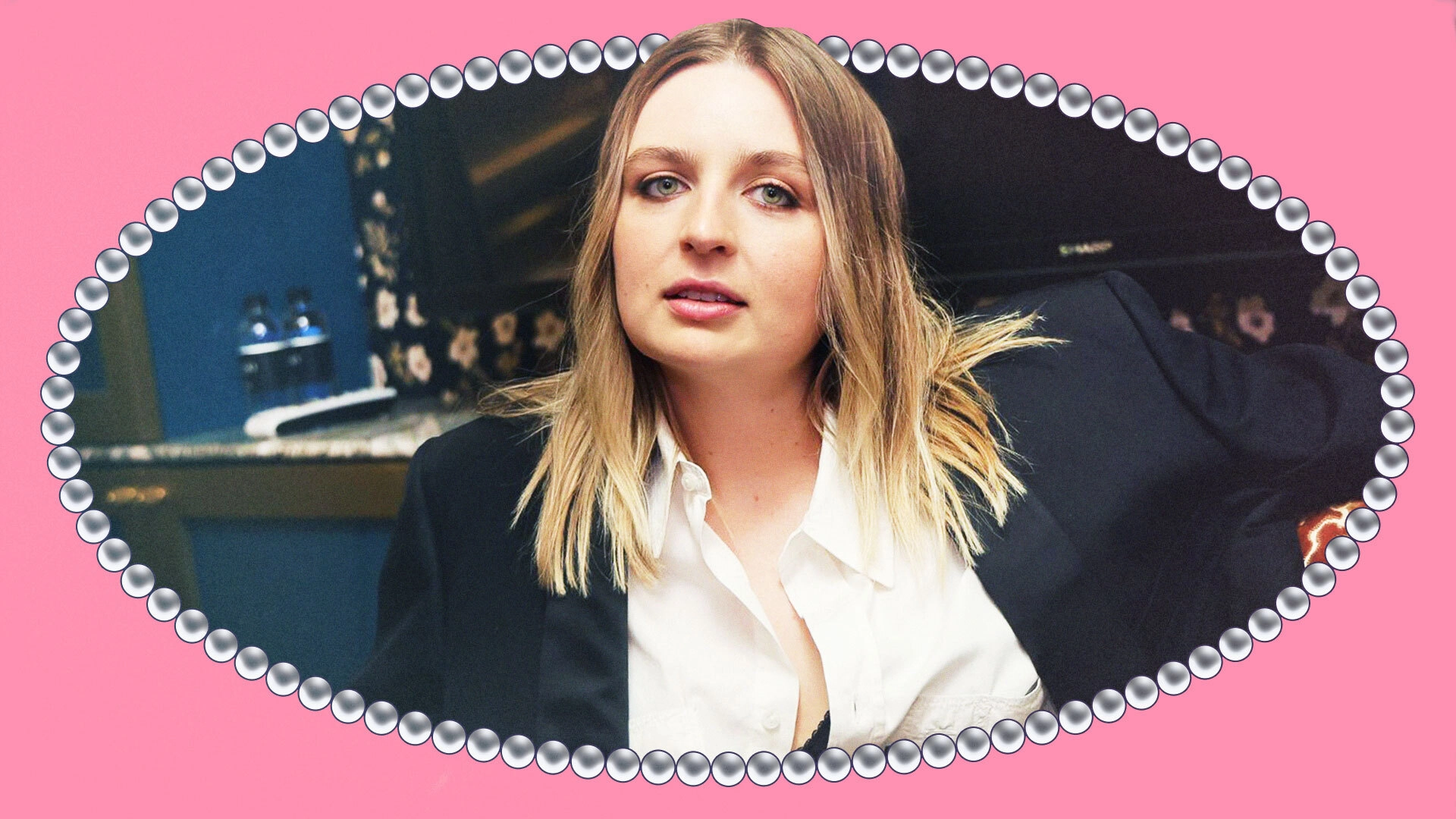 Holmes On ‘Overcompensating’ Icon Hailee Marie Matthews And What’s “Pissing Them Off” Right Now (EXCLUSIVE)