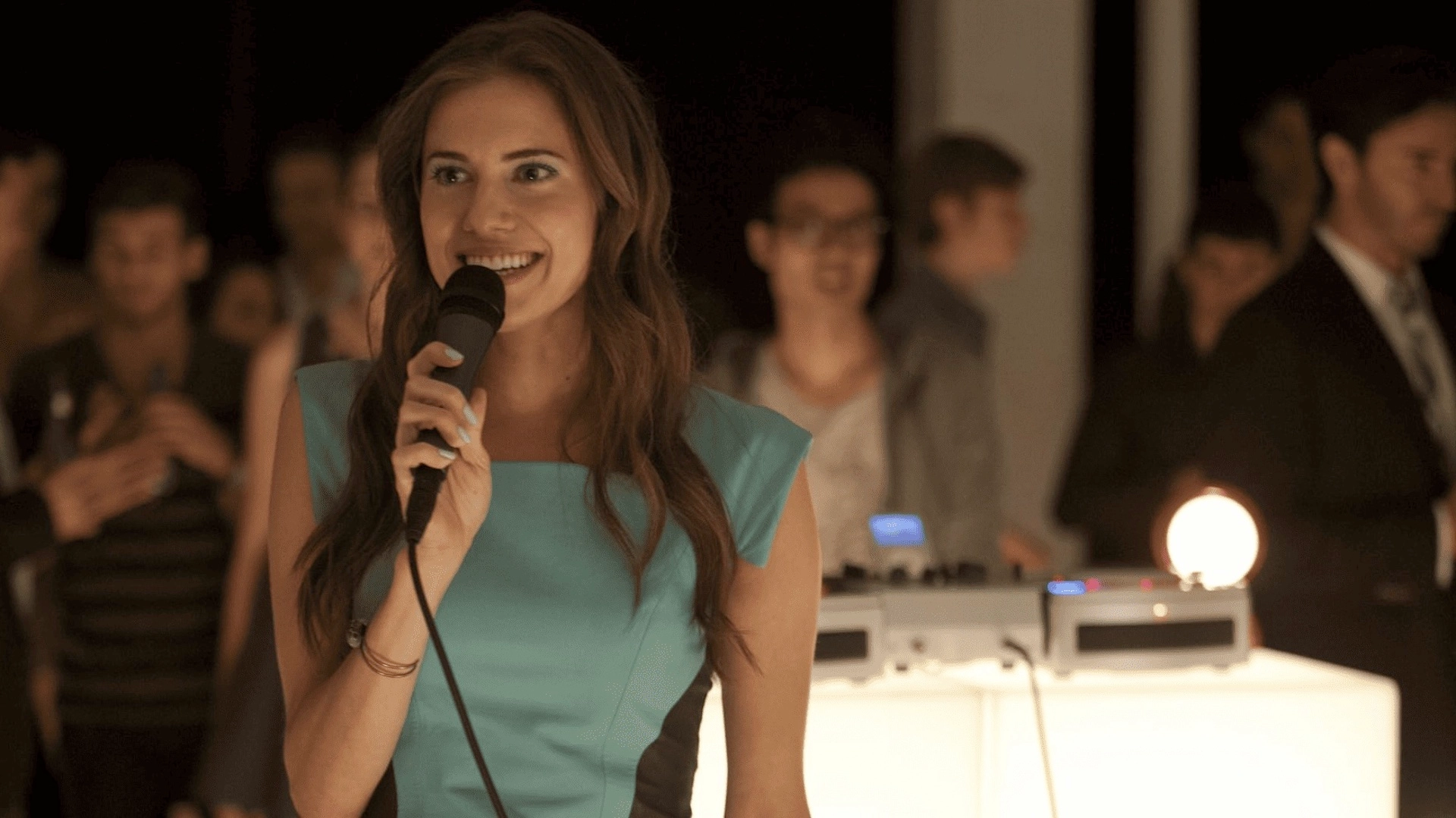 To Become Better People, We Need to Get Comfy With Being Cringe — Here’s How