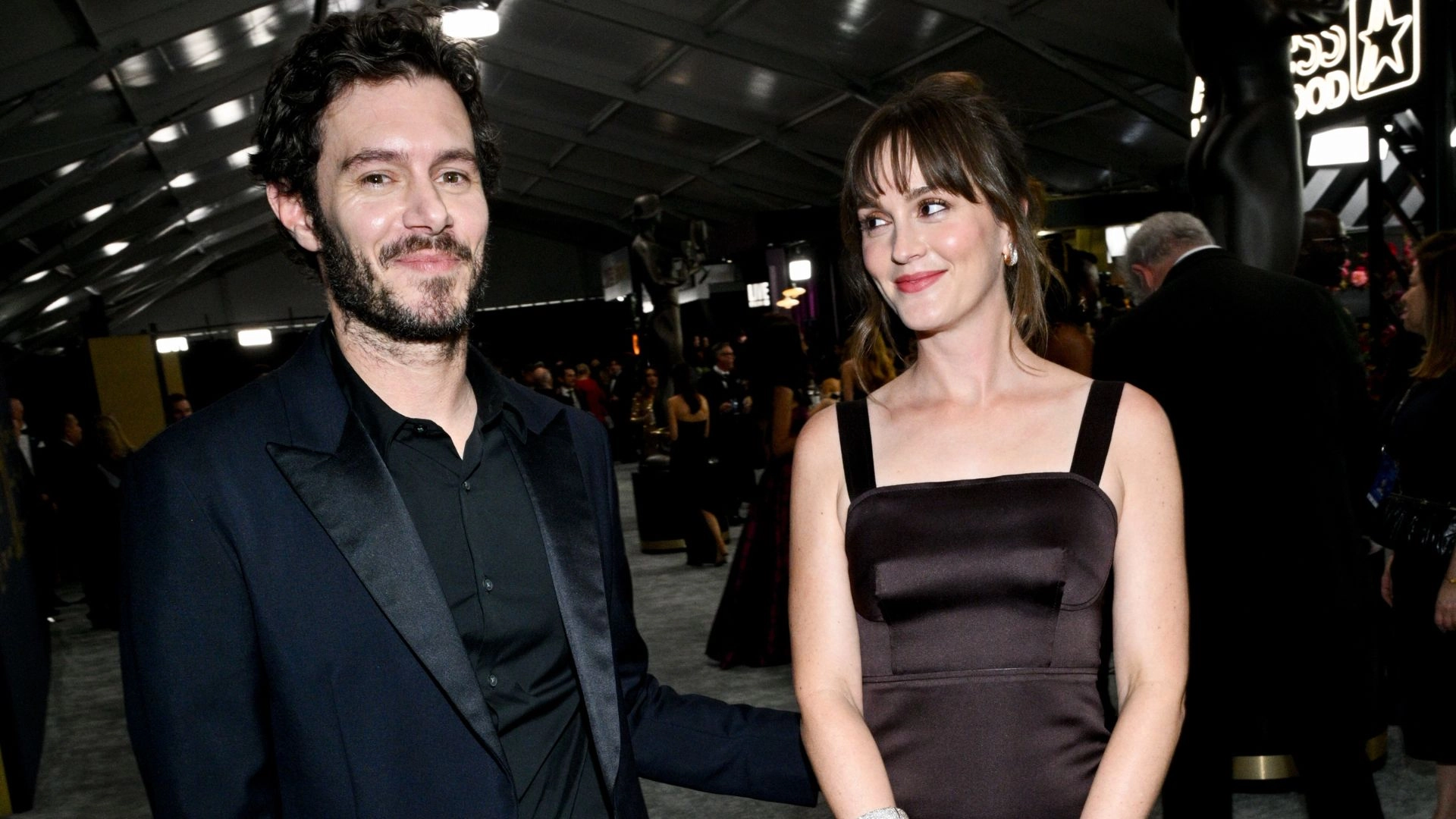 An Inside Look At Hot Rabbi’s (Adam Brody’s) Dating History And Marriage