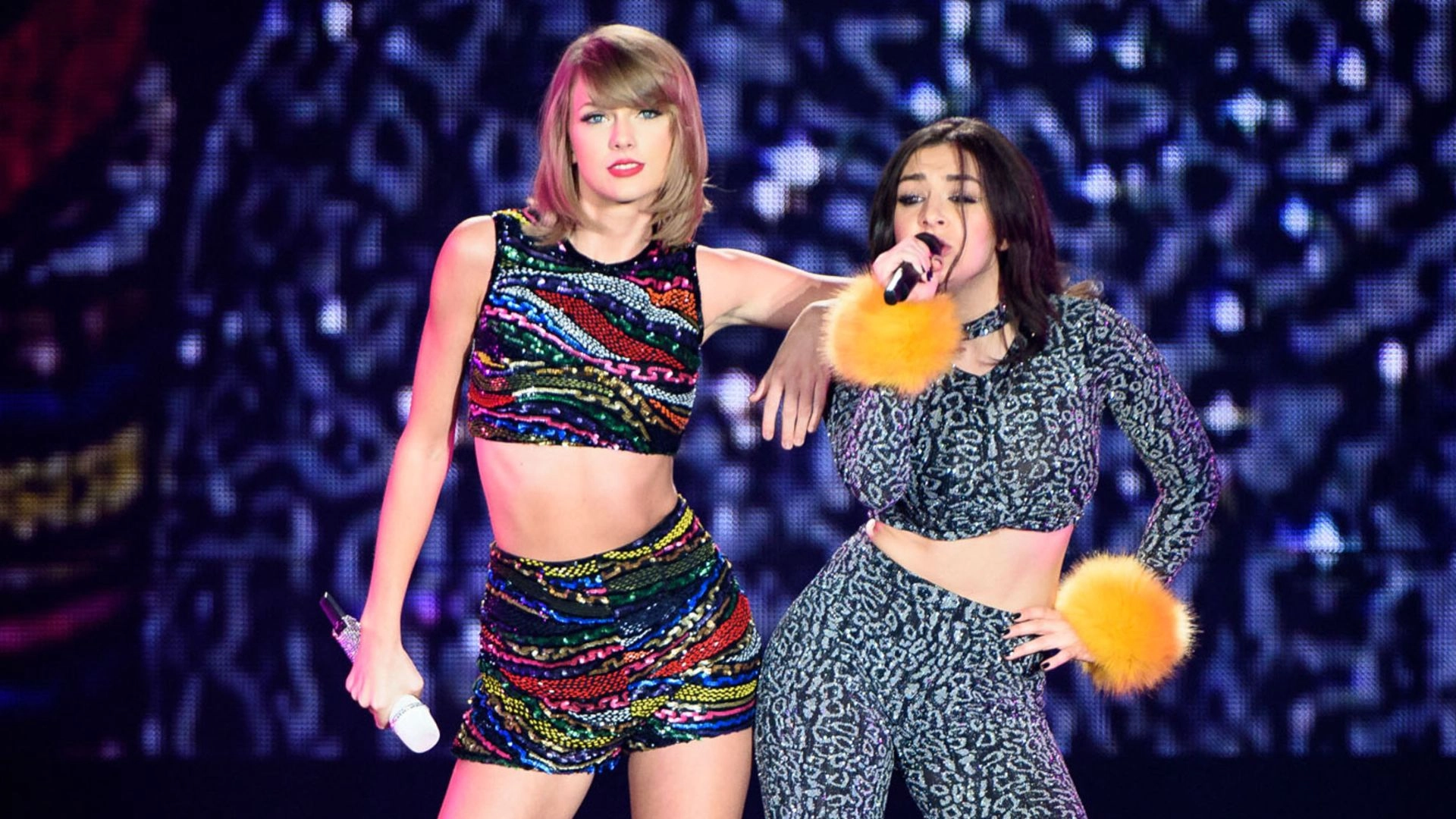 Whoa, Is Taylor Swift’s “Actually Romantic” A Charli XCX Diss Track?