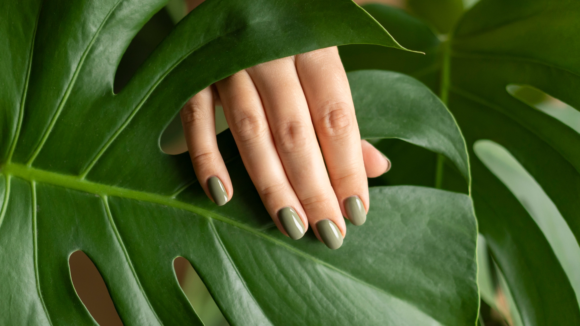 TikTok’s New Nail Theory Might Boost Your Cash Flow