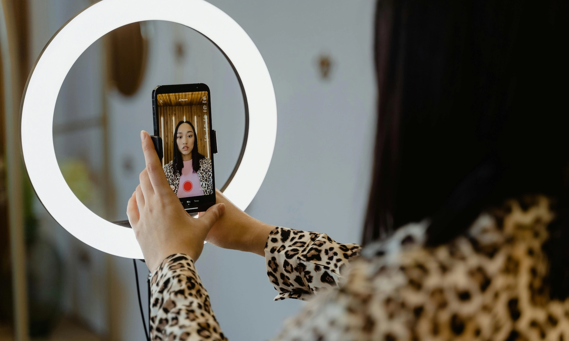Want To Blow Up On TikTok? Talk About Your Dating Life