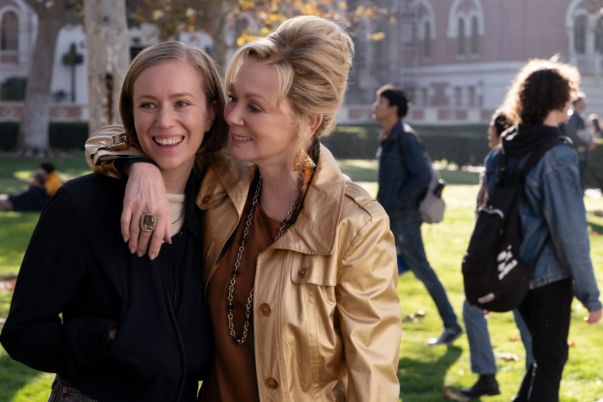 Here’s All The Important Stuff From The End Of ‘Hacks’ Season 3
