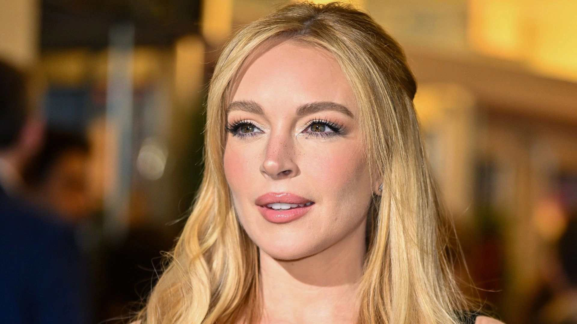 Lindsay Lohan Shared The Secret To Her Gorg Face (And It’s Not a Time Machine)