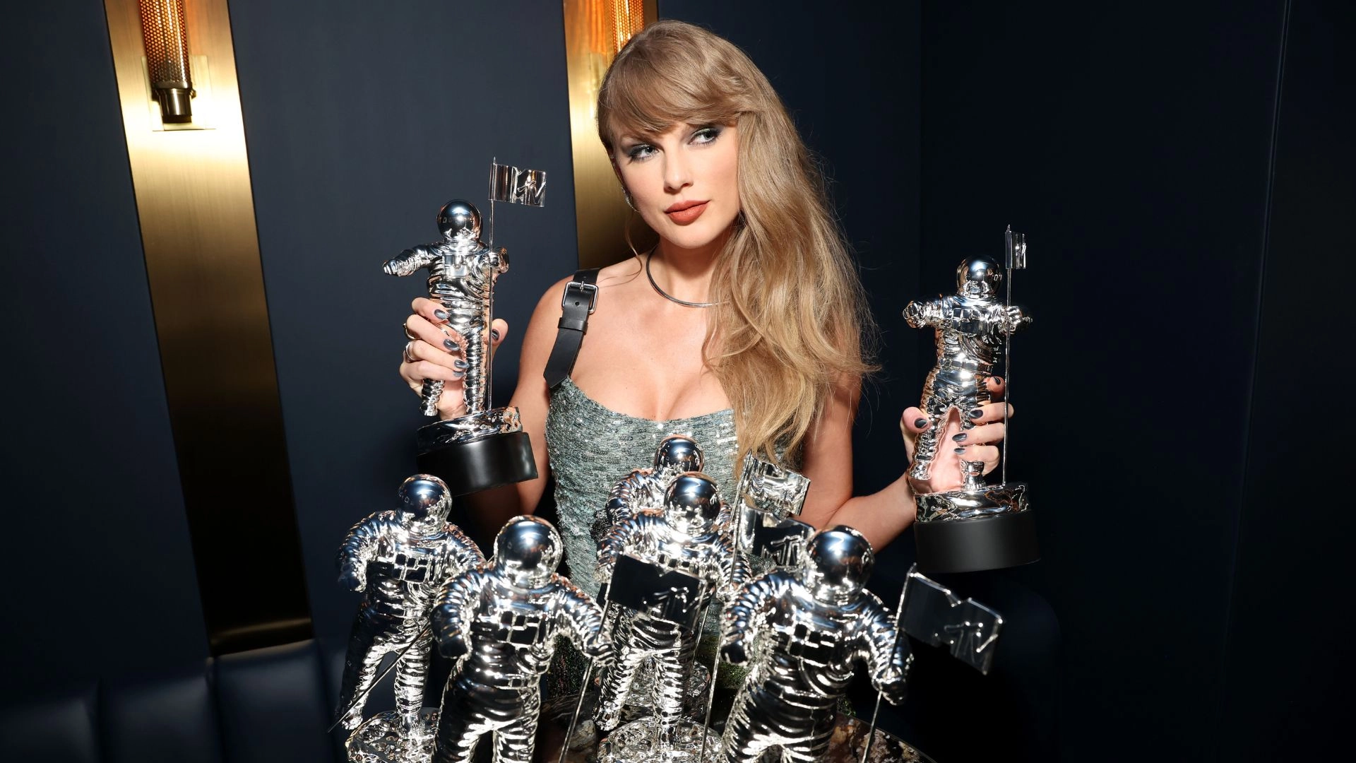 Nope, Taylor Swift Isn’t At The 2025 VMAs: Why She Skipped The Show This Year
