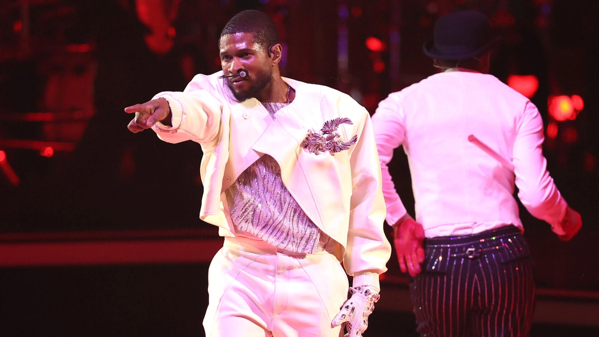 The Internet Is Not Okay After Usher’s Halftime Performance