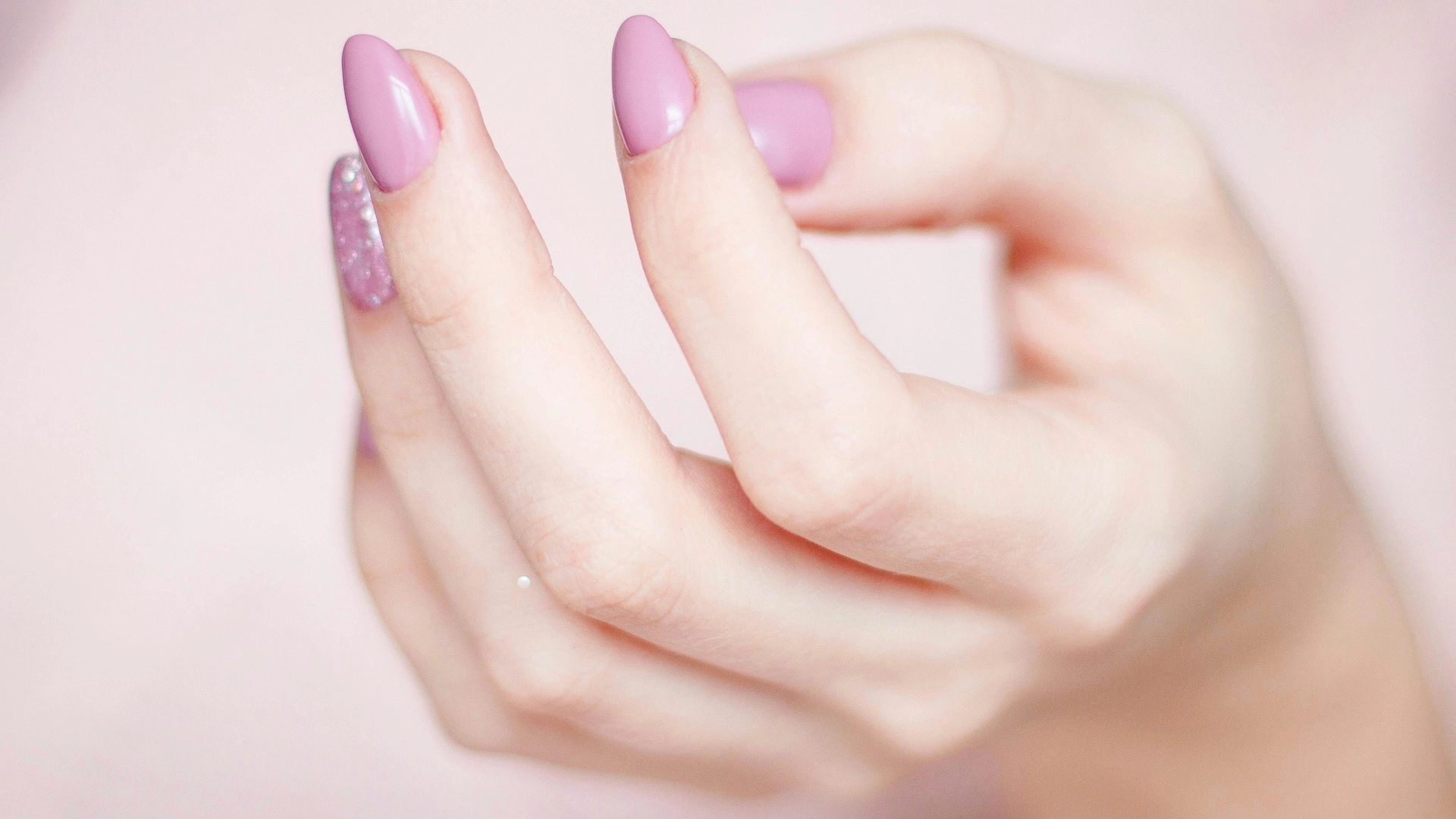 Need Some Inspo For Your Valentine’s Day Nails? I’ve Got You Covered
