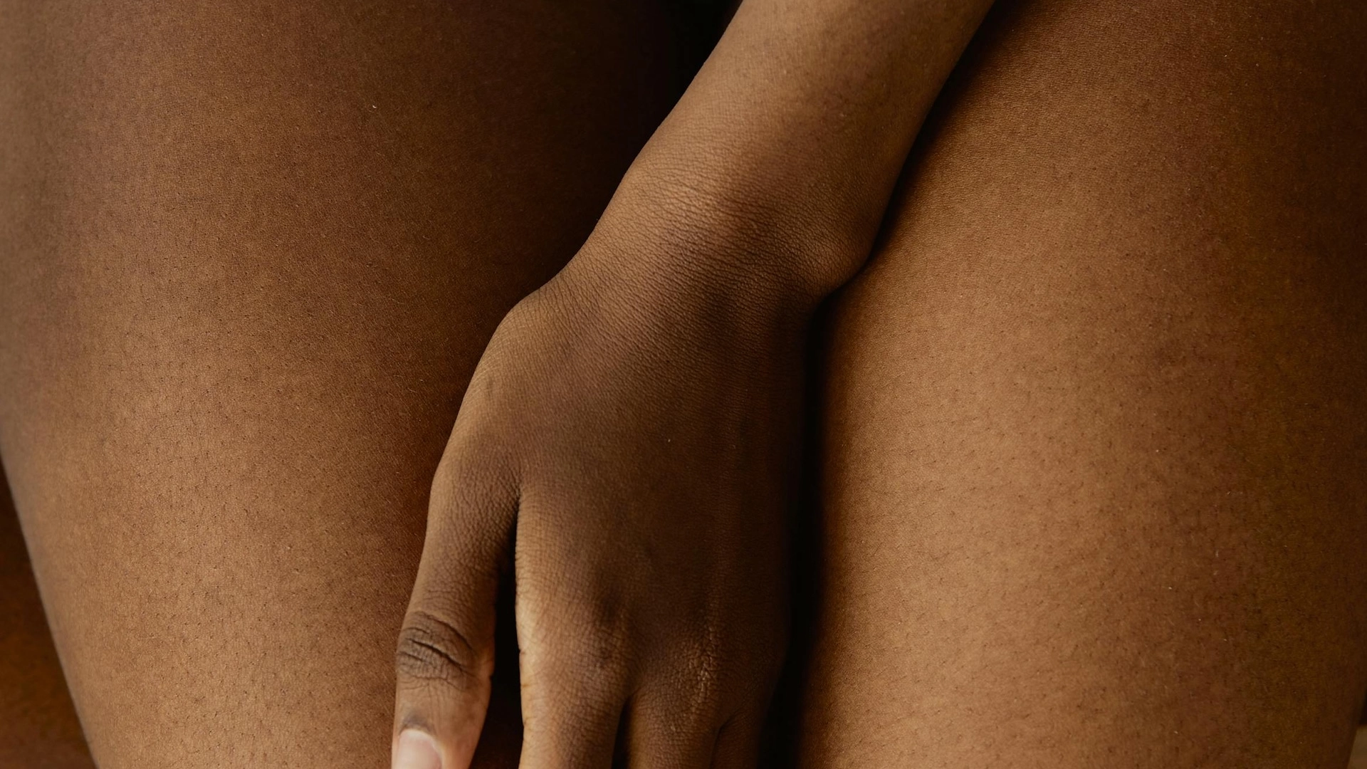 WTF Is Intercrural Sex? How To Have Sex With Your Thighs