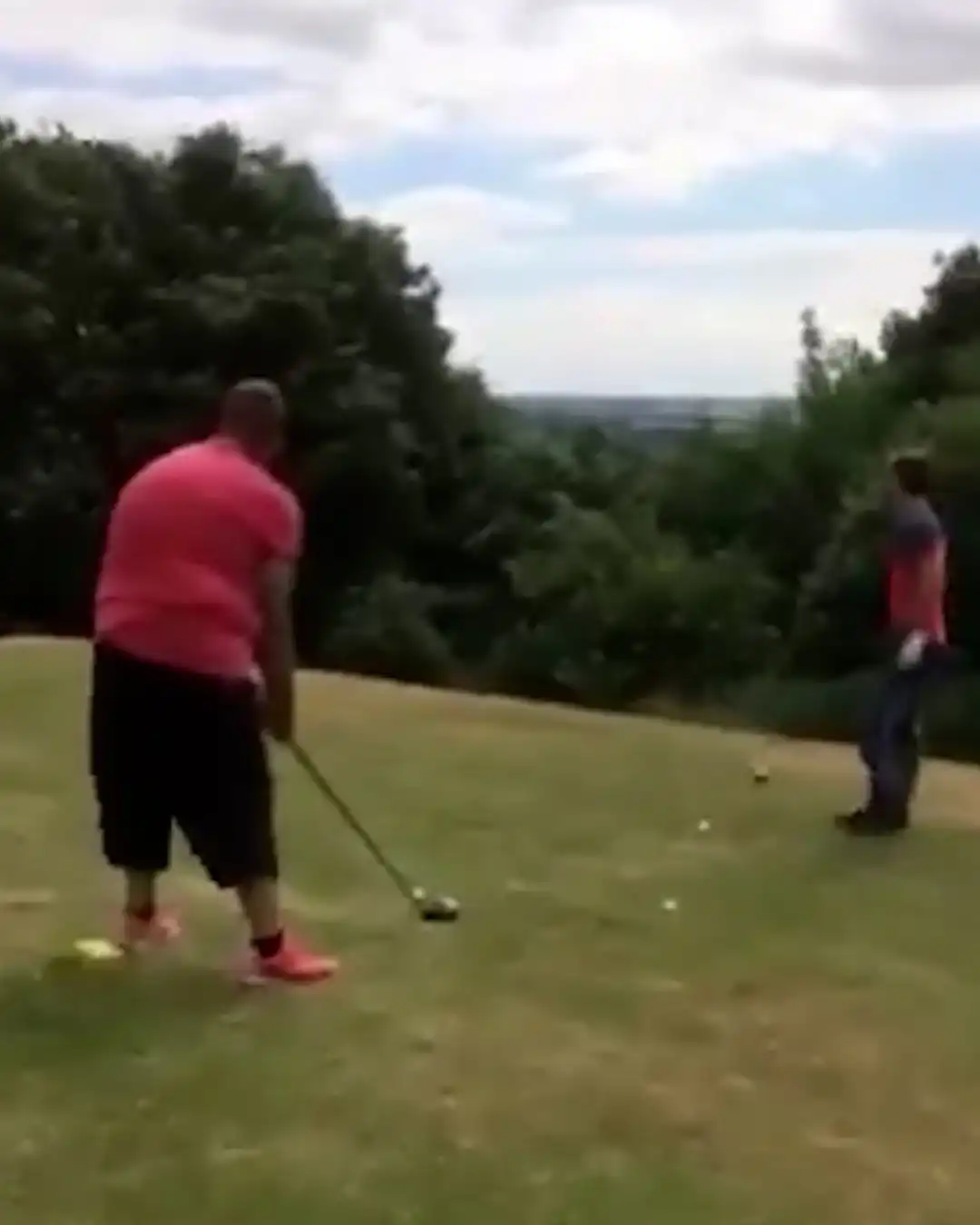 Lads Laugh At Mate Hitting Golf Ball Wrong Way ππ»π