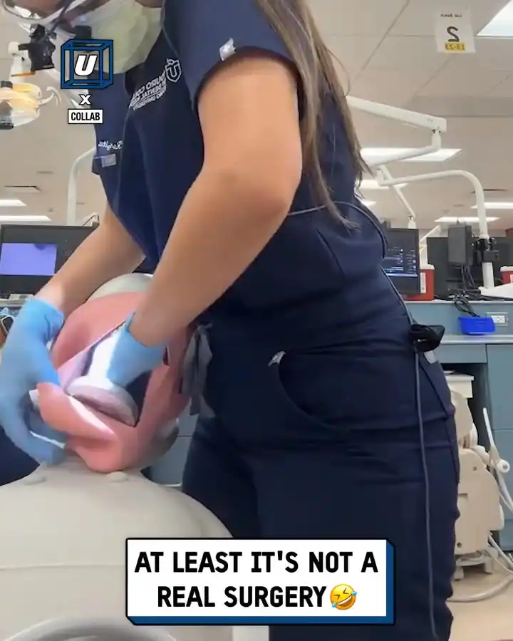 Imagine this happening during a real dentist appointment 😳🤣