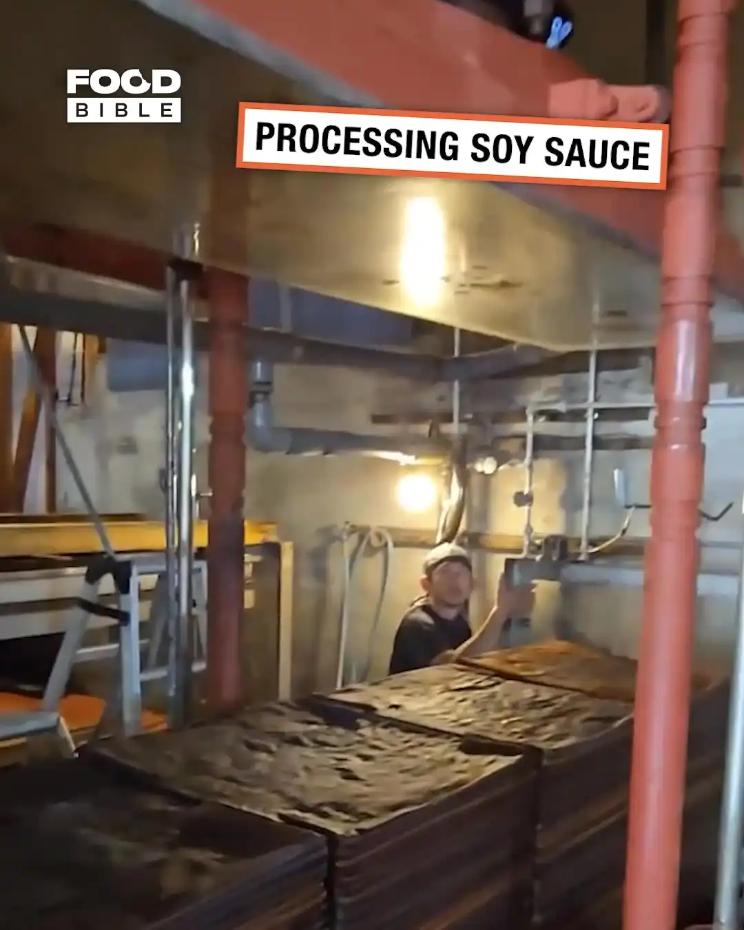 Squeezing soy sauce 😯