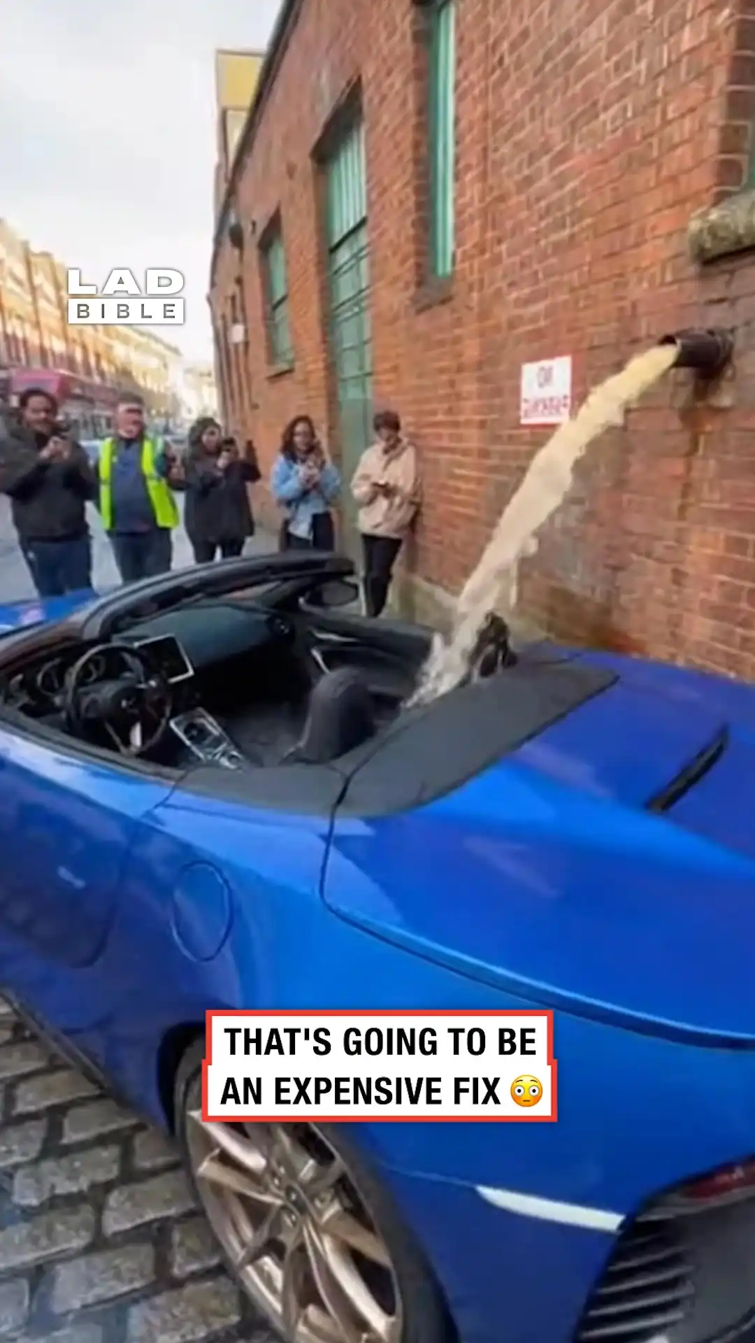 Water pipe pours into sports car 😳