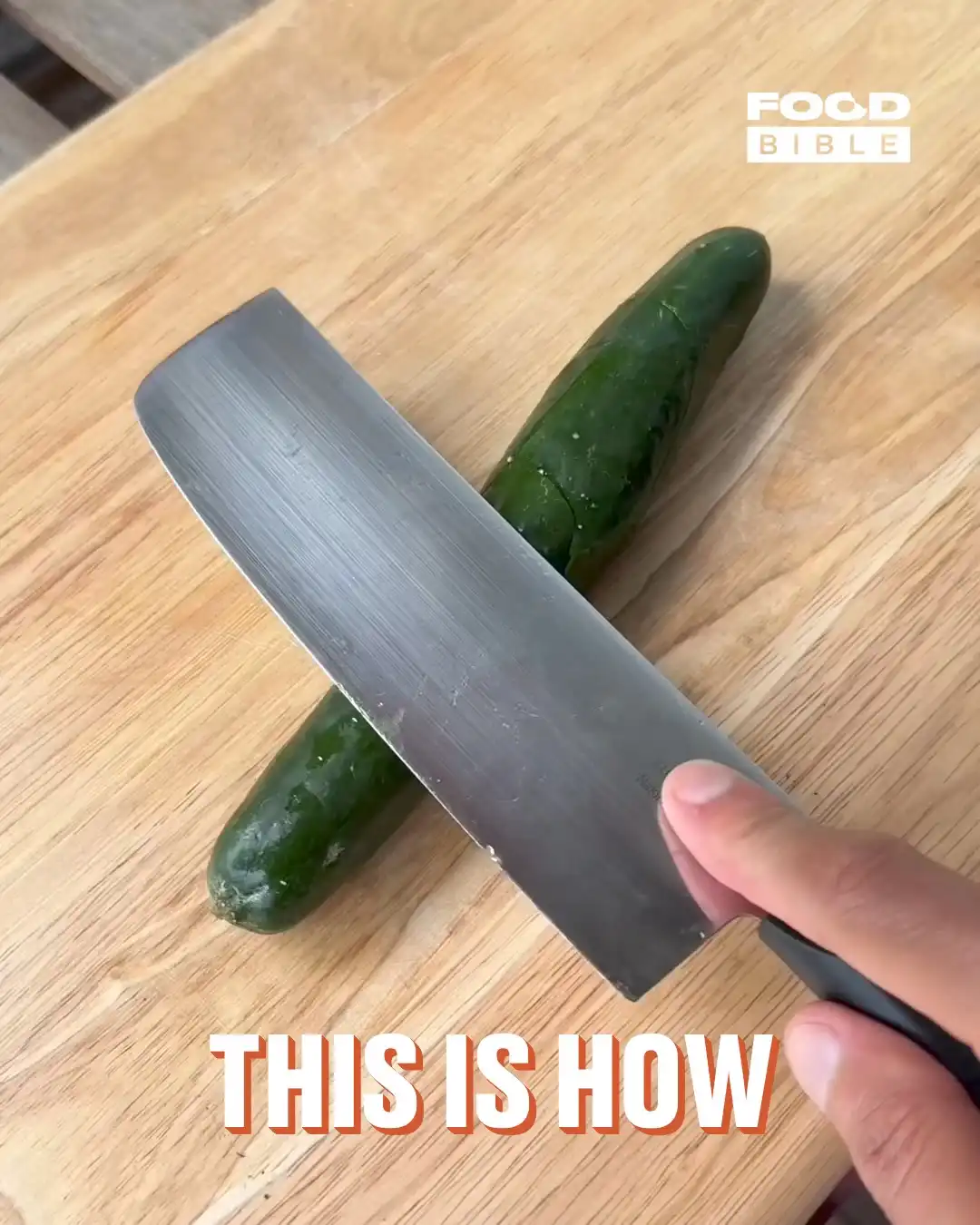 Smacked cucumber salad π₯