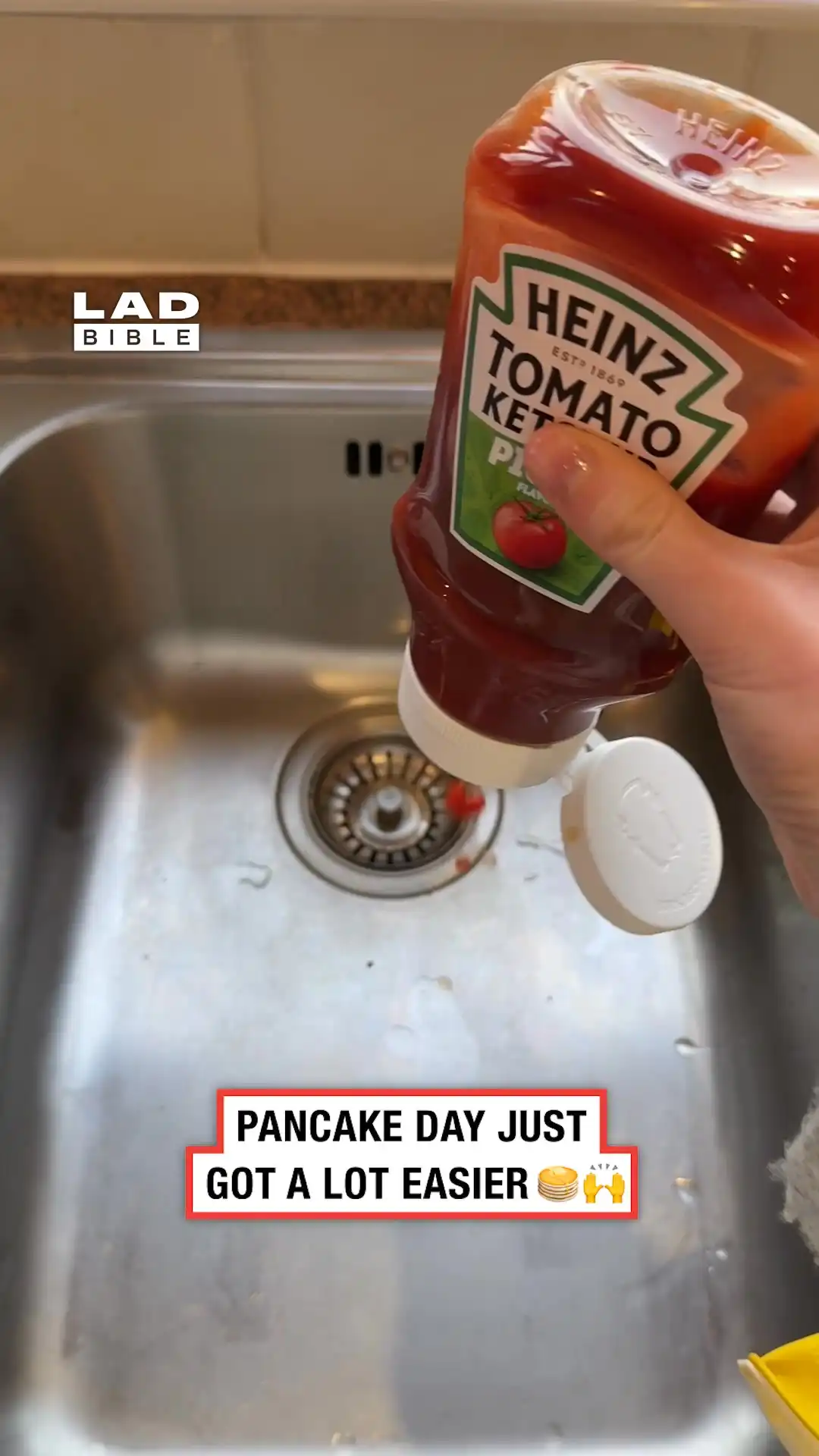 Ketchup Bottle Pancake Hack 🥞