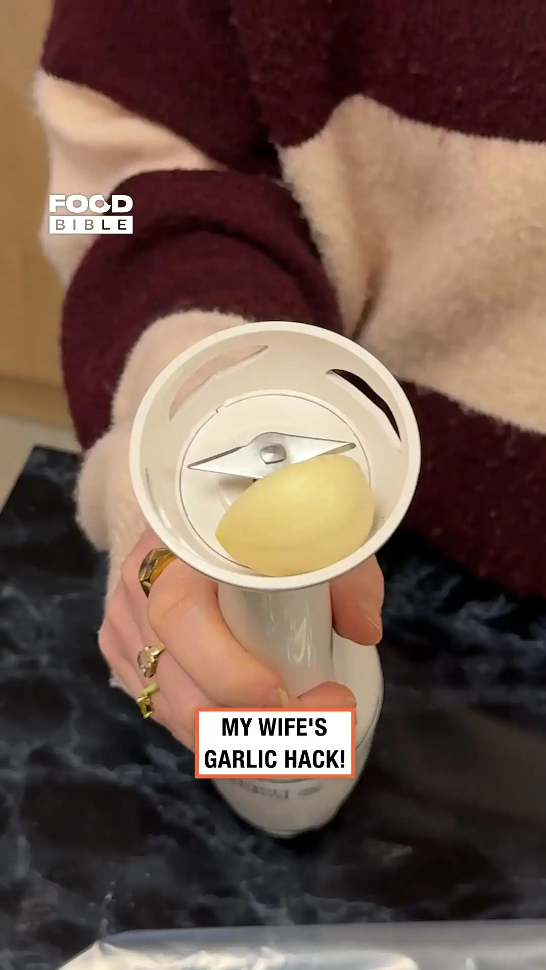 My wife's garlic hack 🧄