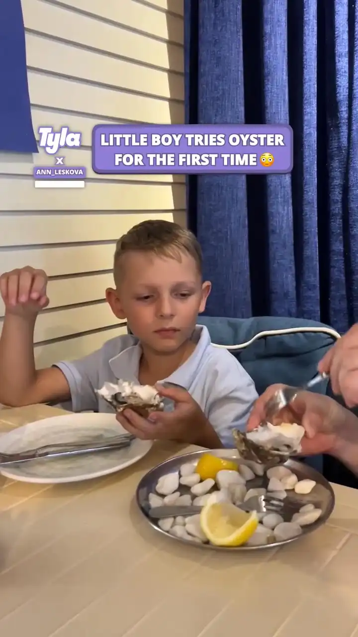 He just couldn't hold it in any longer 😅