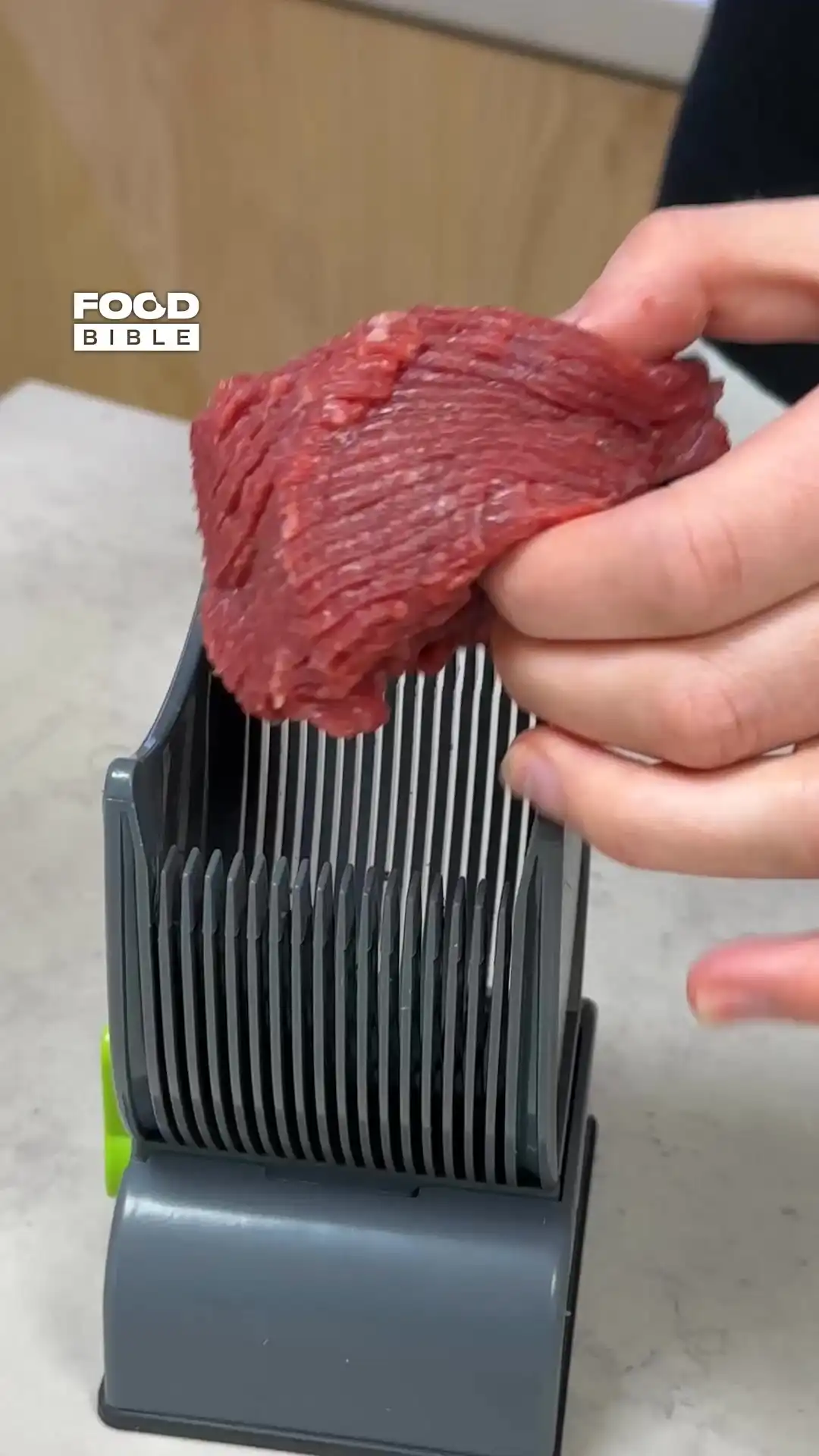 Meat Mincer Gadget 🥩