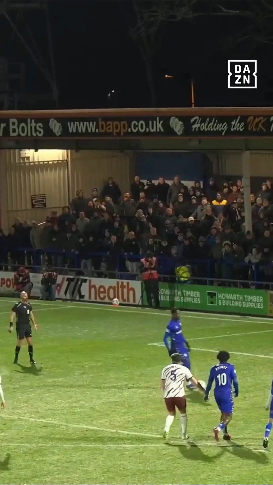 Referee Overturns Penalty After Bizarre Run-Up