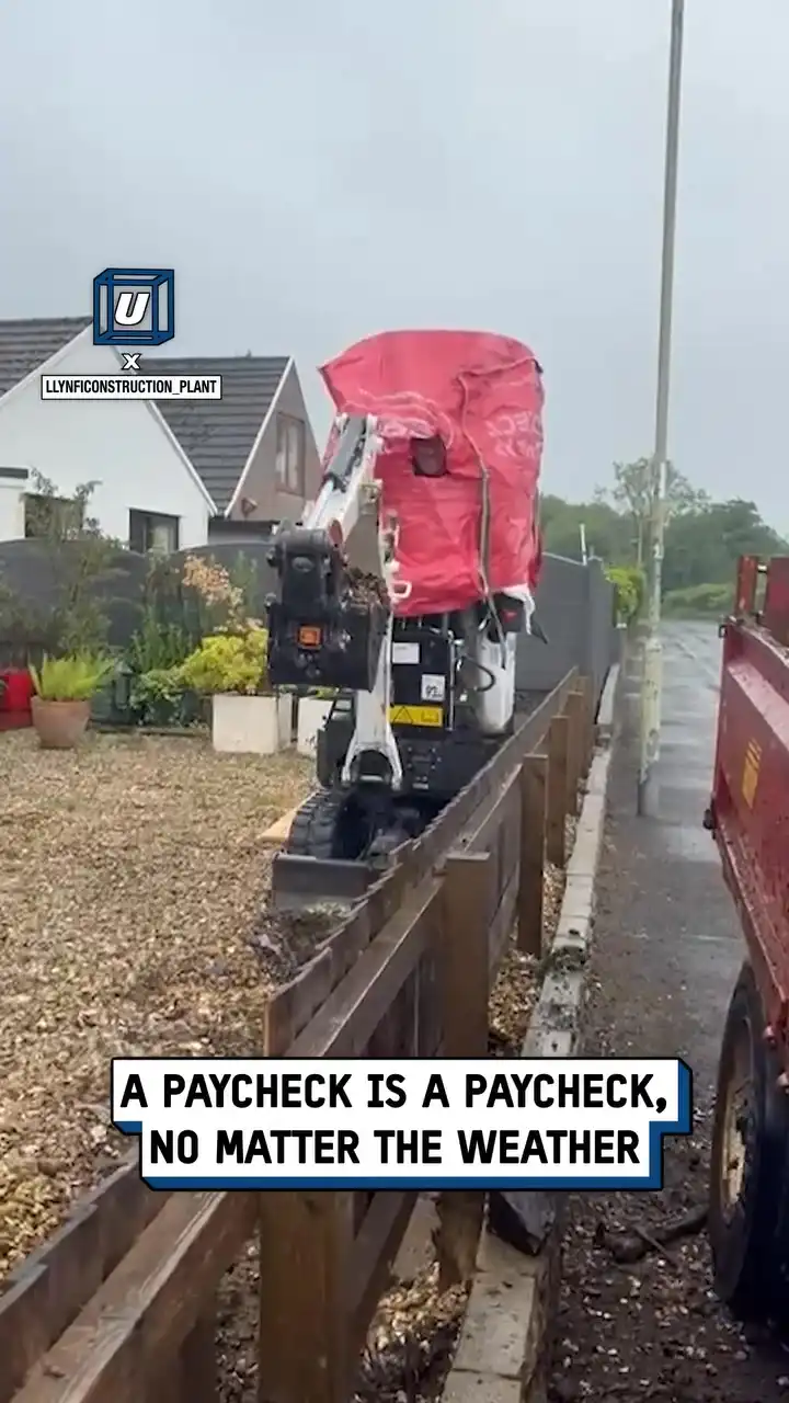 Working smarter, come rain or shine π§οΈπ€£