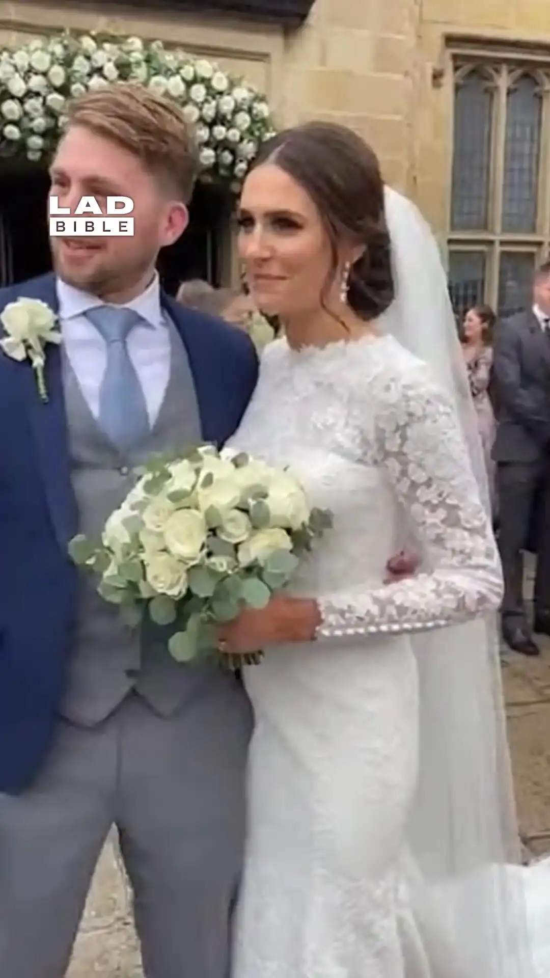 Mother In Law Interrupts Wedding Photos 😠📸