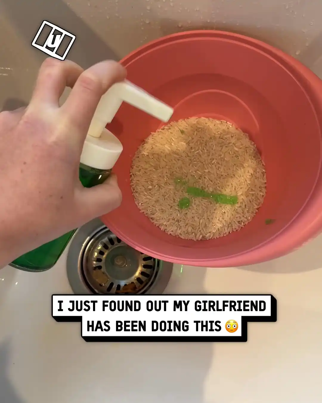 Washing Rice