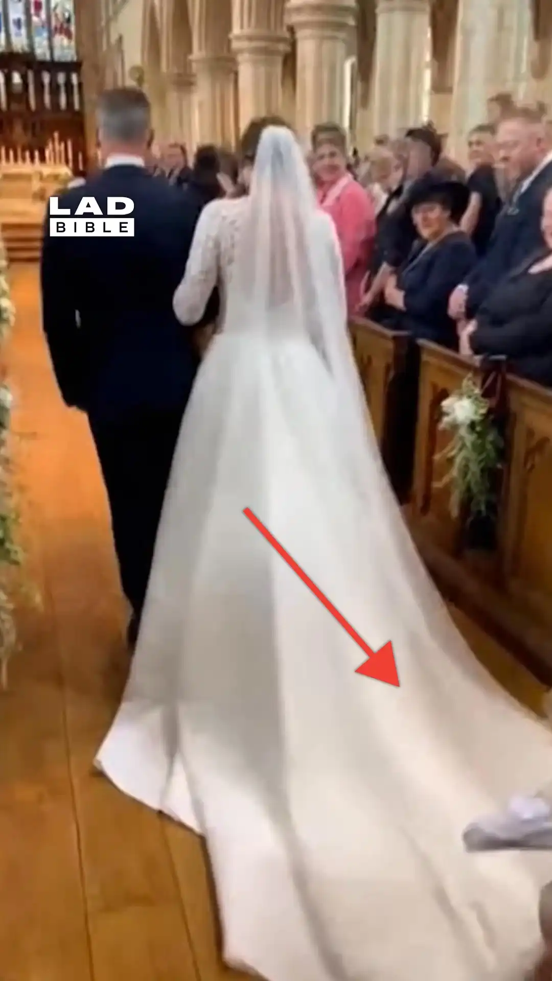 My husband's child stood on my wedding dress ๐ก