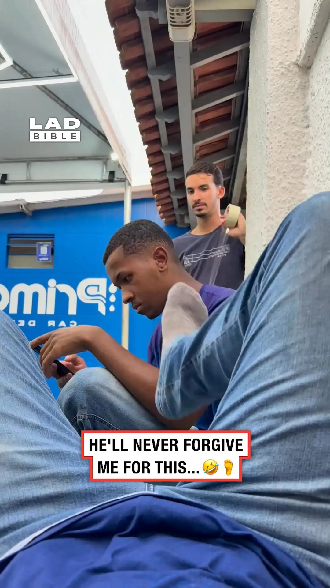 He'll never forgive me for this 😅🦶