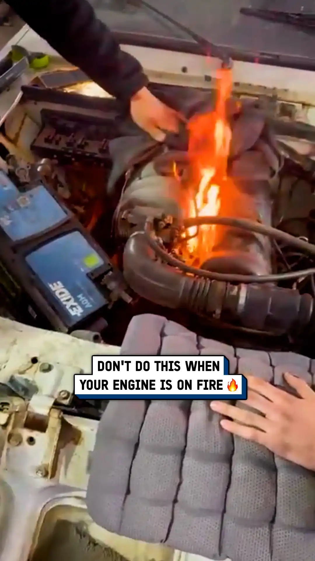 Engine sets on fire at mechanic π±π₯
